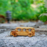 Autobuz din lemn de măsline